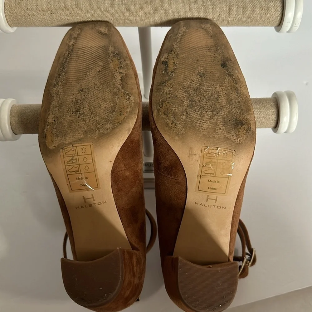 H by Halston Regina Brown Suede Block Heel with Buckle Ankle Strap Zip size 6